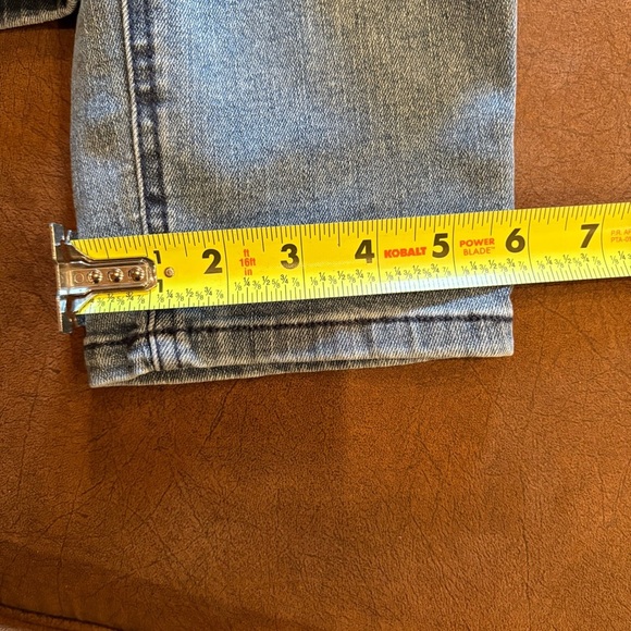 Classic Blue Women's Jeans - Picture 4 of 8